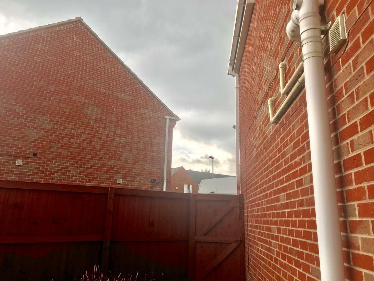 House Shared, New Build 36 Nottingham 3Bedrooms Экстерьер фото