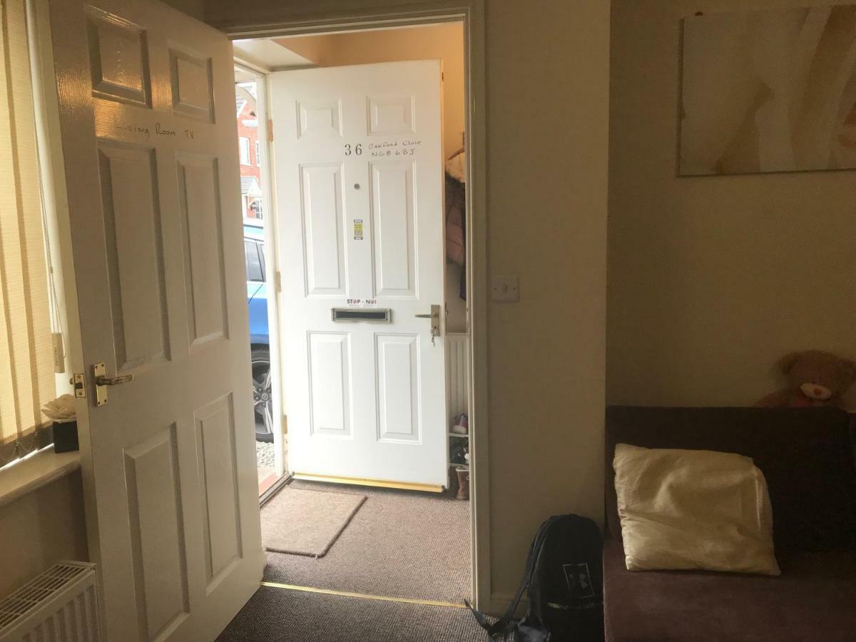 House Shared, New Build 36 Nottingham 3Bedrooms Экстерьер фото